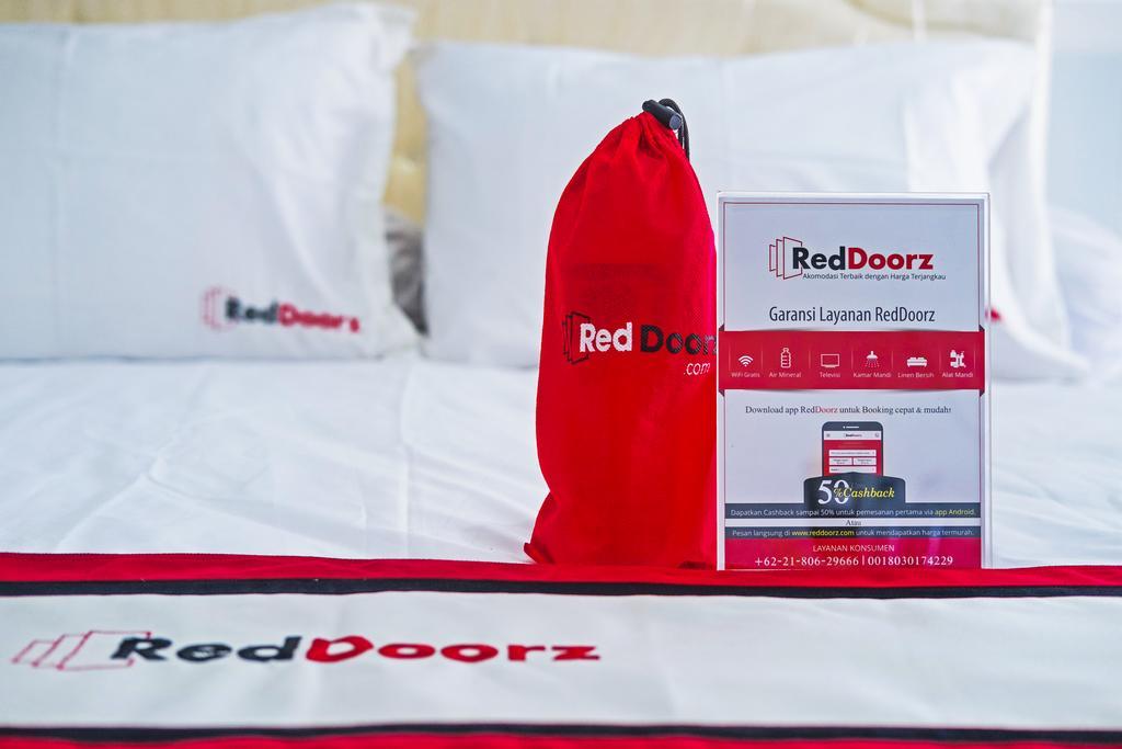 Reddoorz Near Gejayan Otel Kejayan Dış mekan fotoğraf
