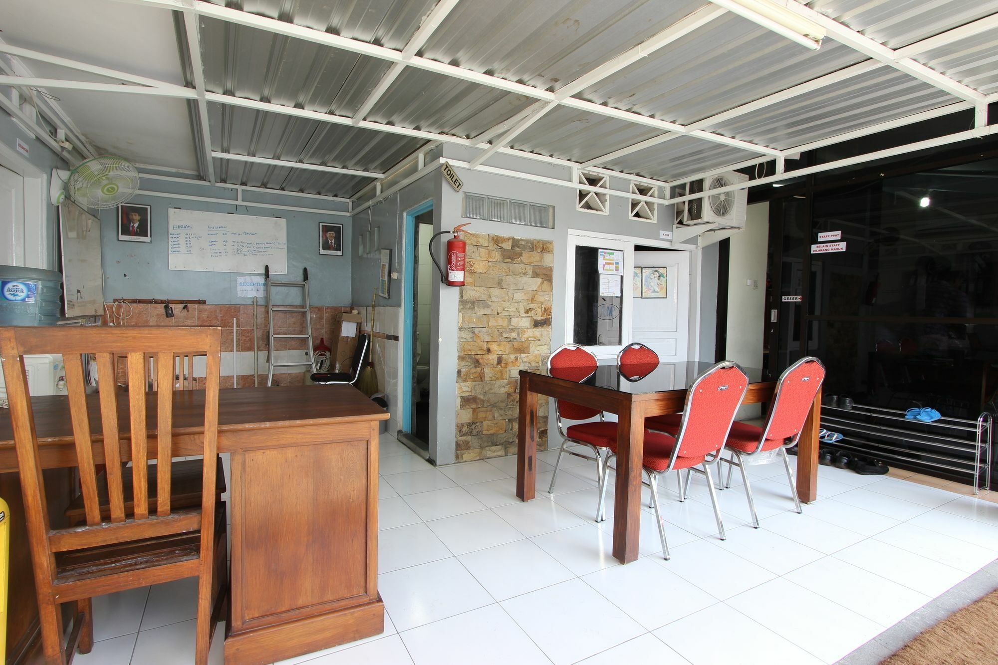 Reddoorz Near Gejayan Otel Kejayan Dış mekan fotoğraf